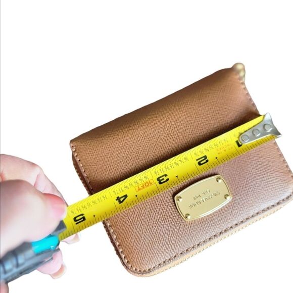 Michael Kors square Jet Set zip around wallet brown gold - Picture 6 of 6